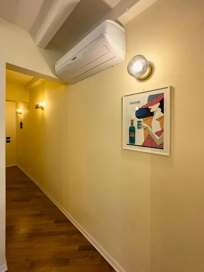 شقة Buro Nel Borgo بارما